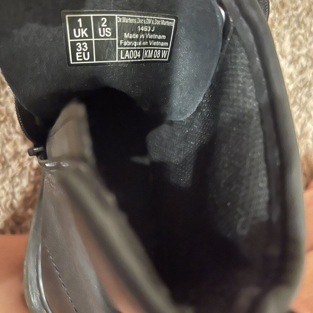 Dr. Martens Kids 1460 Softy T Black Leather Boots - Size 2 Little Kid - Picture 8 of 8